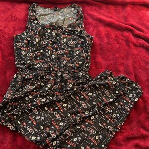 Forever 21 Gray Patterned Top